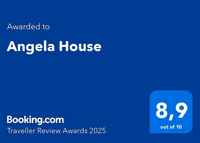 Angela House Dom wakacyjny *